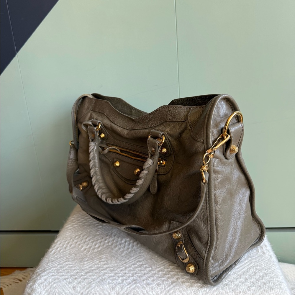 Balenciaga Giant 12 City Bag, Beige Liege Lambskin w/ Gold Hardware, EUC - Picture 8 of 16